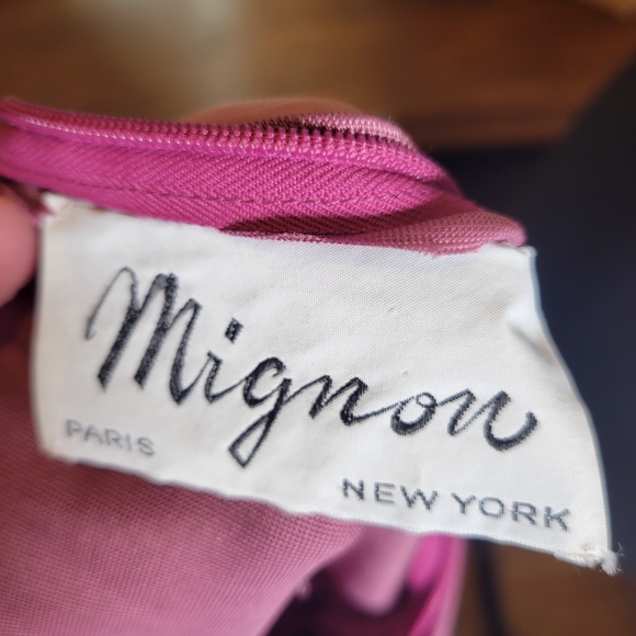 VINTAGE 70'S MIGNON MAUVE AND NAVY POET SLEEVE MIDI DRESS - Picture 2 of 9